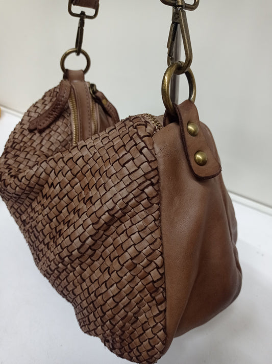 Art. 1012 taupe