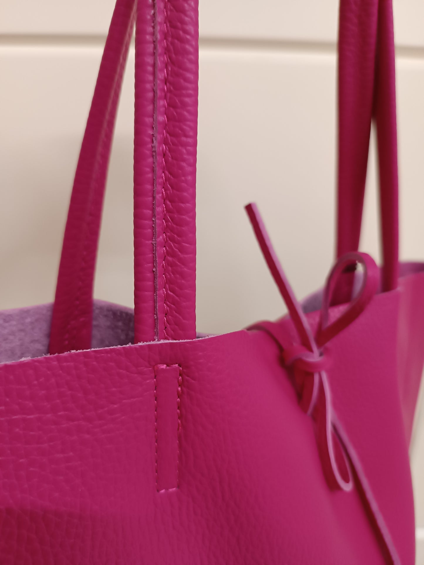 Art. 1029102 fuxia