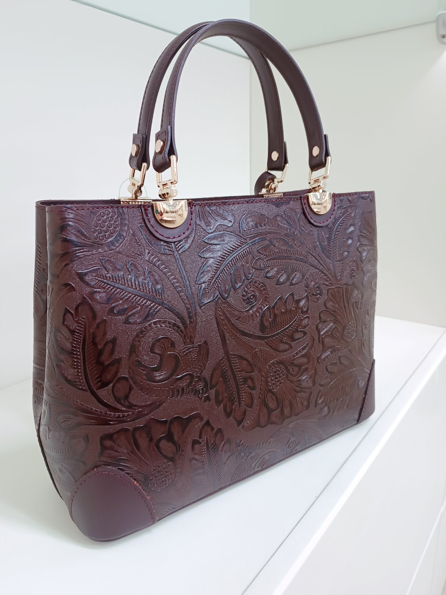 Art. 1019 dark wine