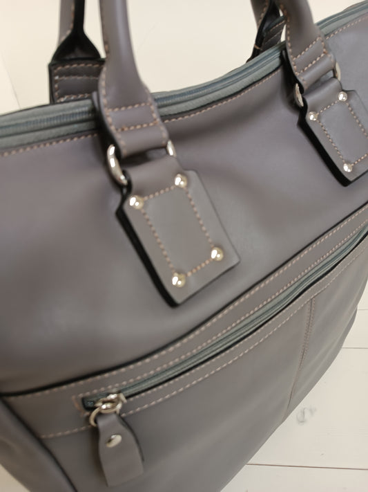 Art. 2101 grey