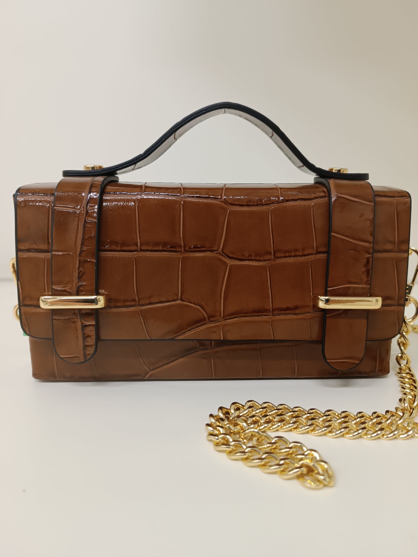 Art. 10175 cuoio