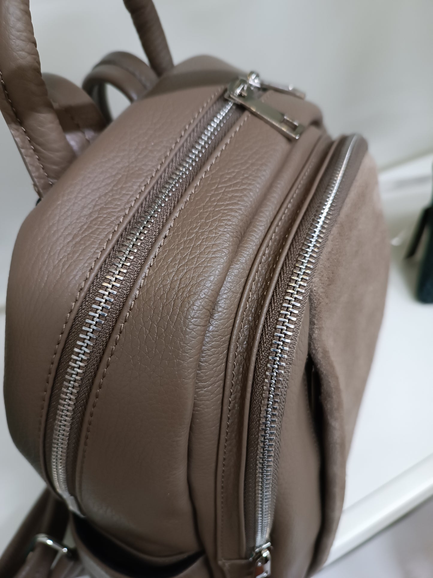 Art. 1031 taupe cam