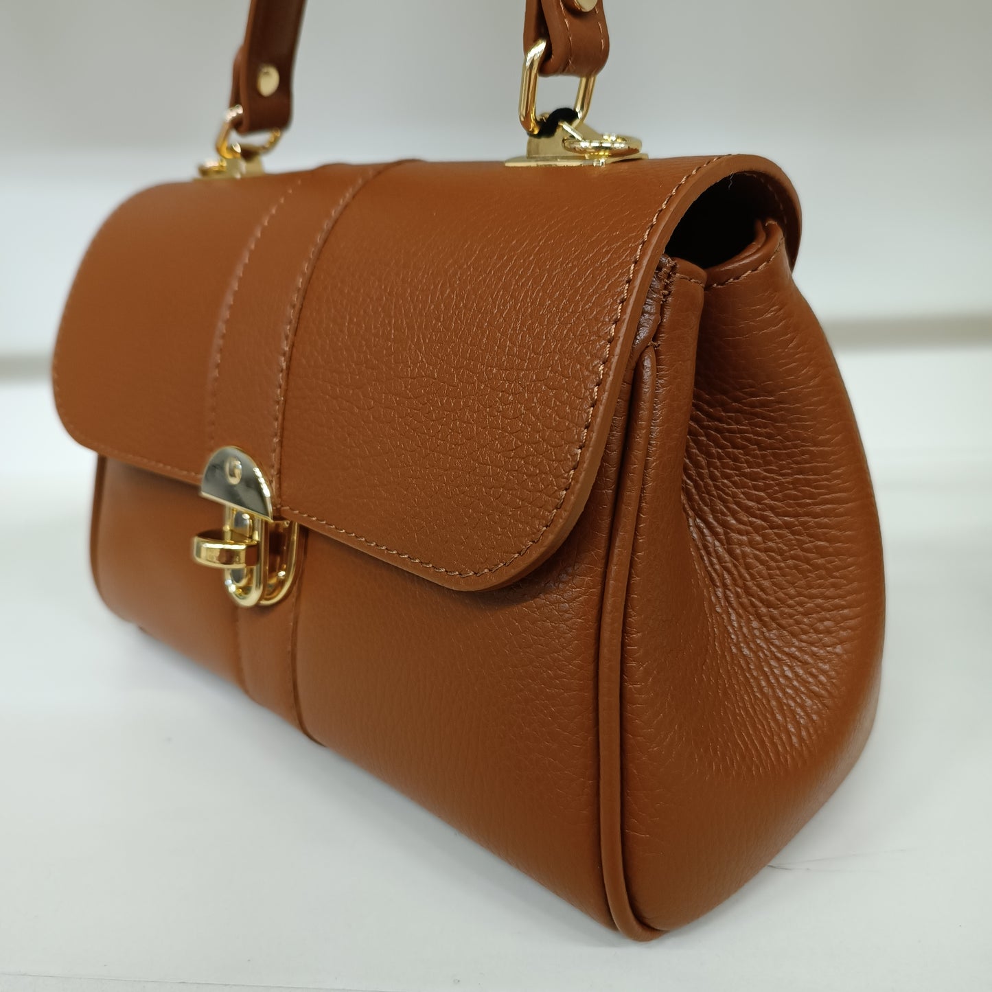 Art. 10191 cuoio
