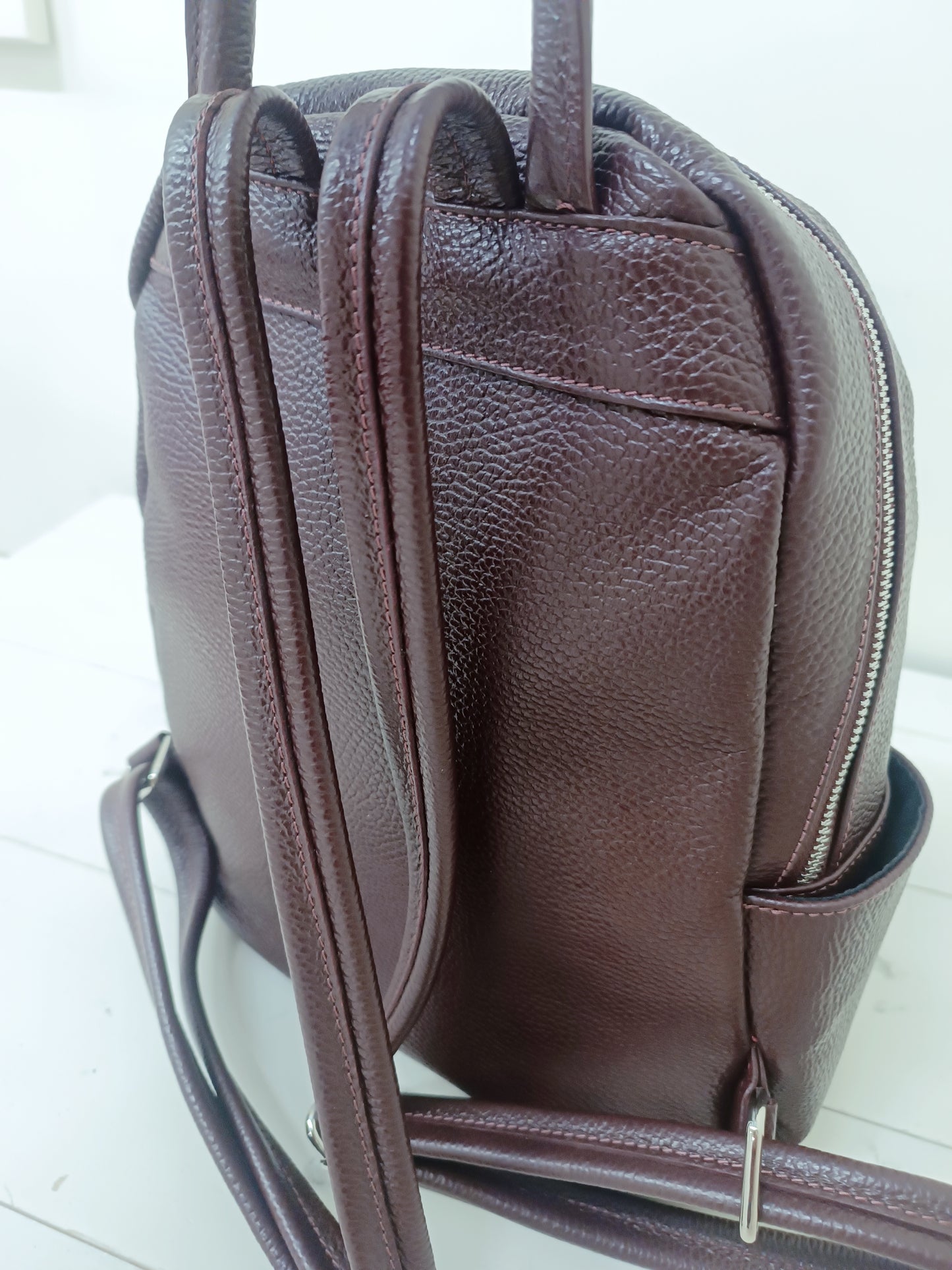 Art. 1031 burgundy
